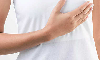 Una autoexploración de las mamas